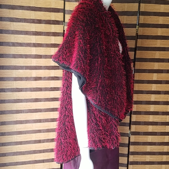 EUC!! Saint Gil Paris Furry cape/Vest - Picture 7 of 13